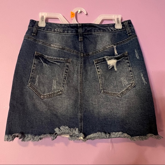 Wild Fable Distressed Denim Skirt - Picture 5 of 8